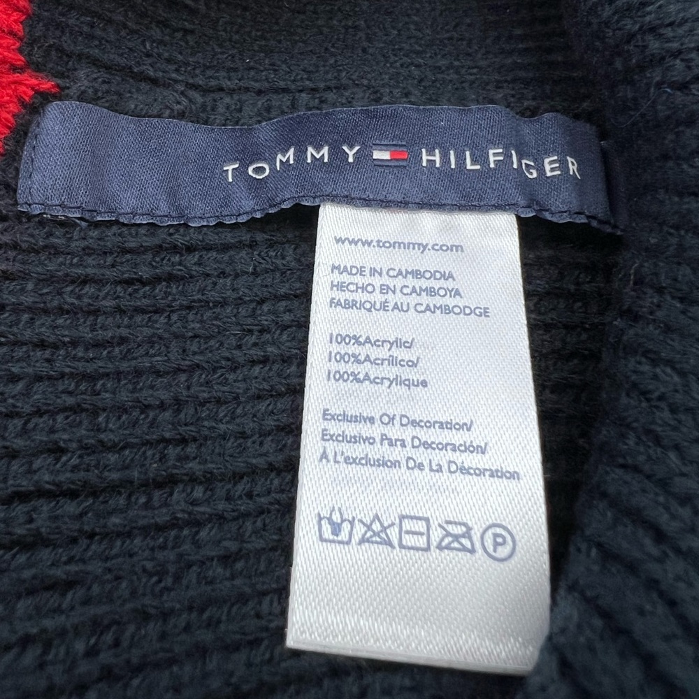 TOMMY HILFIGER WARM HAT & SCARF SET, NAVY BLUE WITH RED ACCENT,UNISEX, ONE SIZE - Picture 14 of 15